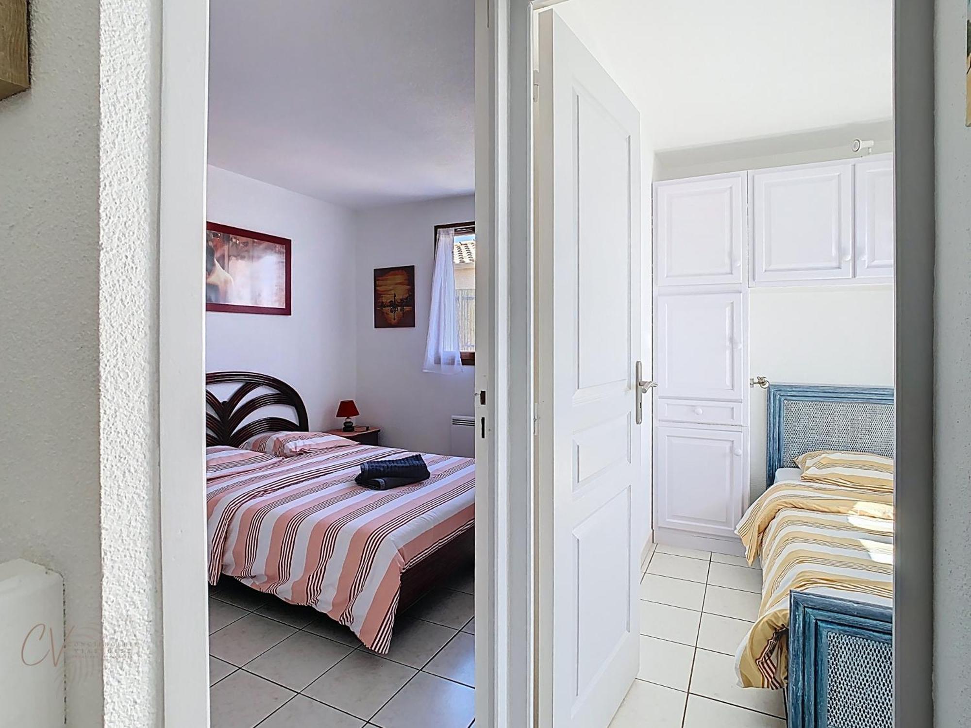 Petit Coin De Paradis Dans Residence Avec Piscine Vias Exterior foto